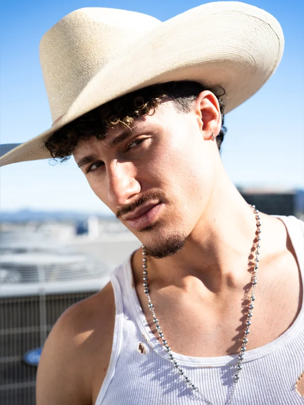 Aaron Adonis OnlyFans profile