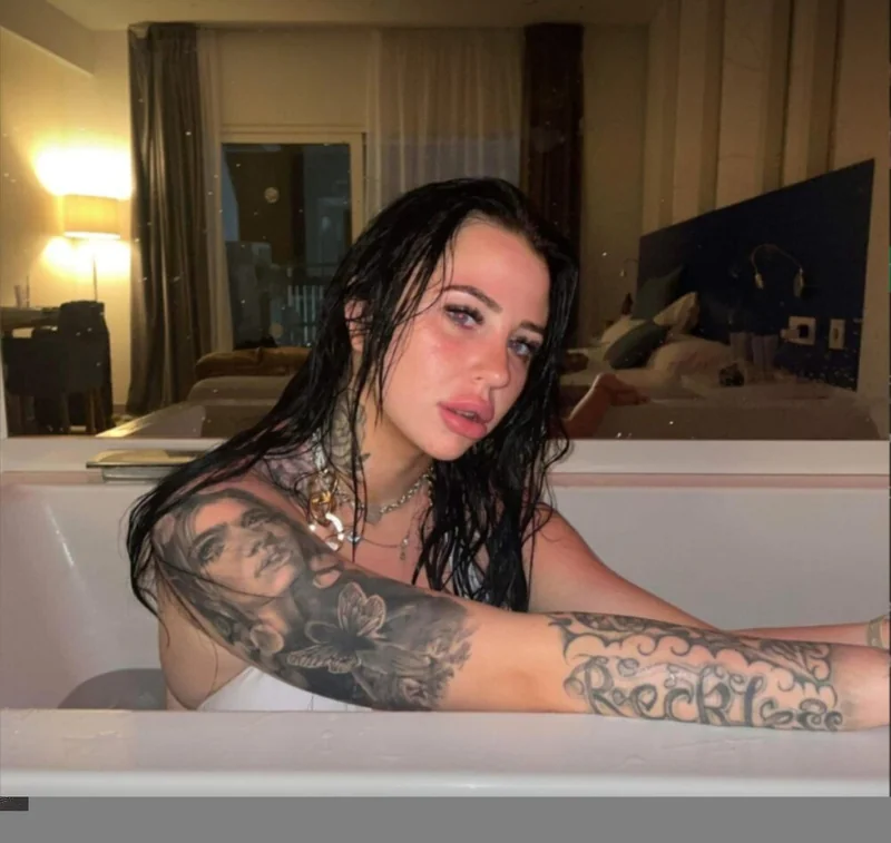 Abbie - OnlyFans Creator Profile Picture