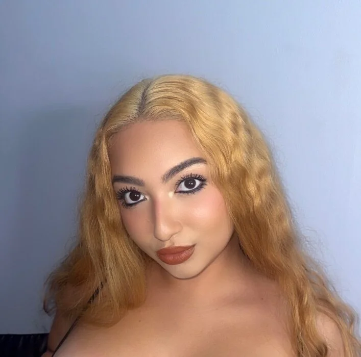 Adriannafree OnlyFans profile