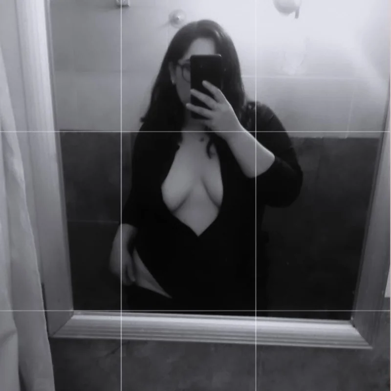 Album Morte OnlyFans creator with black hair