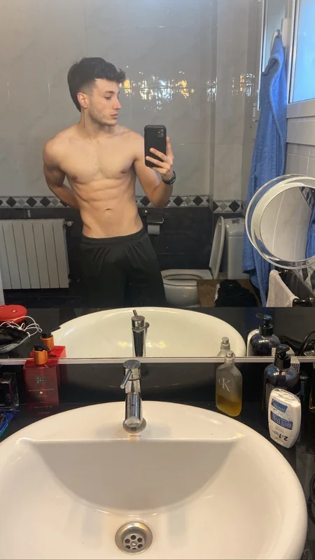 Aleix Lexan OnlyFans Profile Aleix Lexan OnlyFans creator from Barcelona