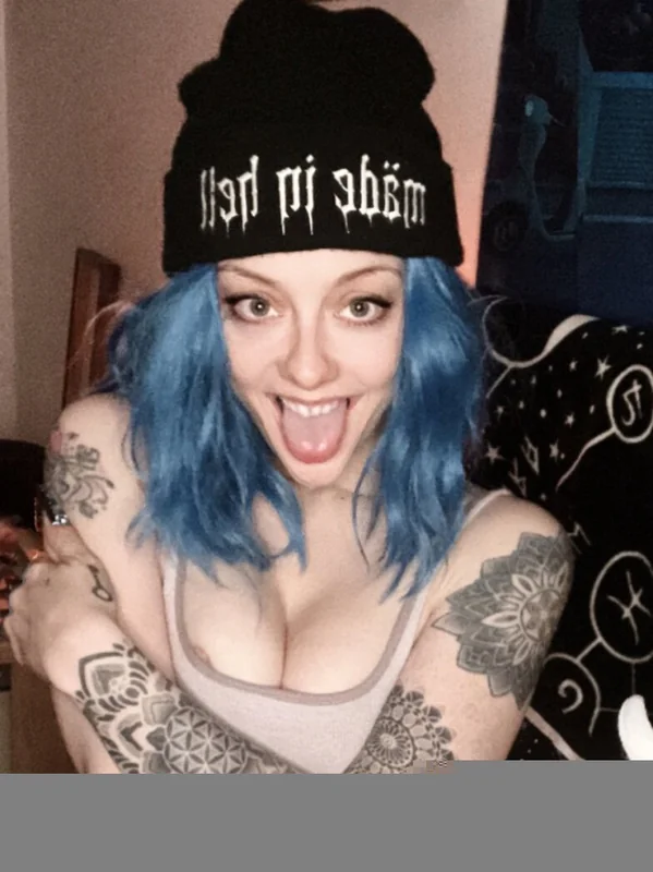Alessa Savage OnlyFans Exclusive Content Creator