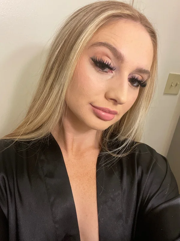 Alessia OnlyFans Creator Alessia OnlyFans Blonde Creator