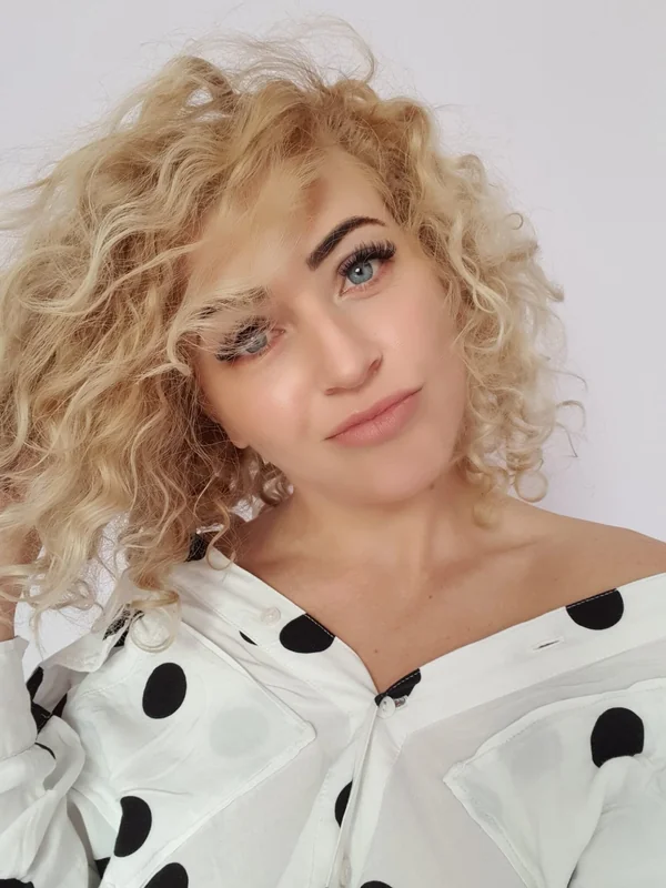 Alessia OnlyFans Profile Alessia OnlyFans creator with stunning photos
