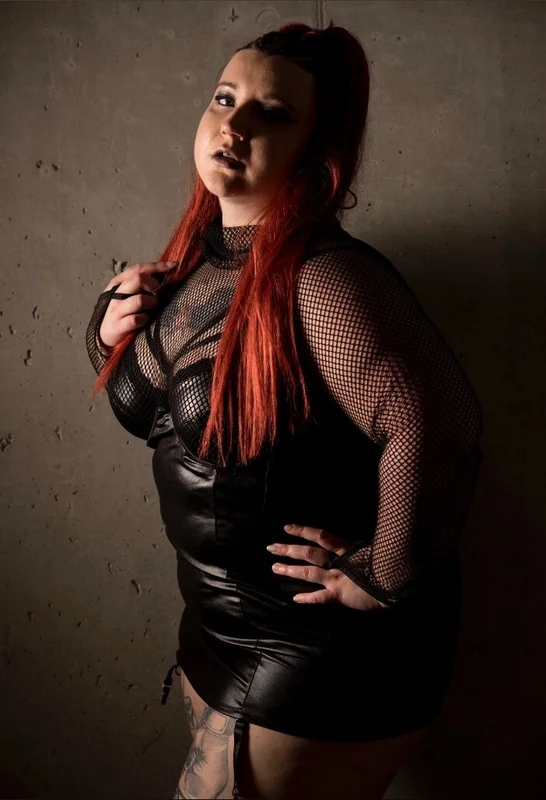 Alexcurvy OnlyFans Profile Alexcurvy on OnlyFans XXL Swiss Fetish Lady