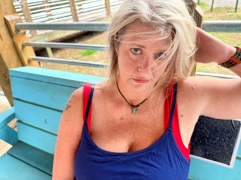 Alice Harlot - OnlyFans Creator Profile Picture