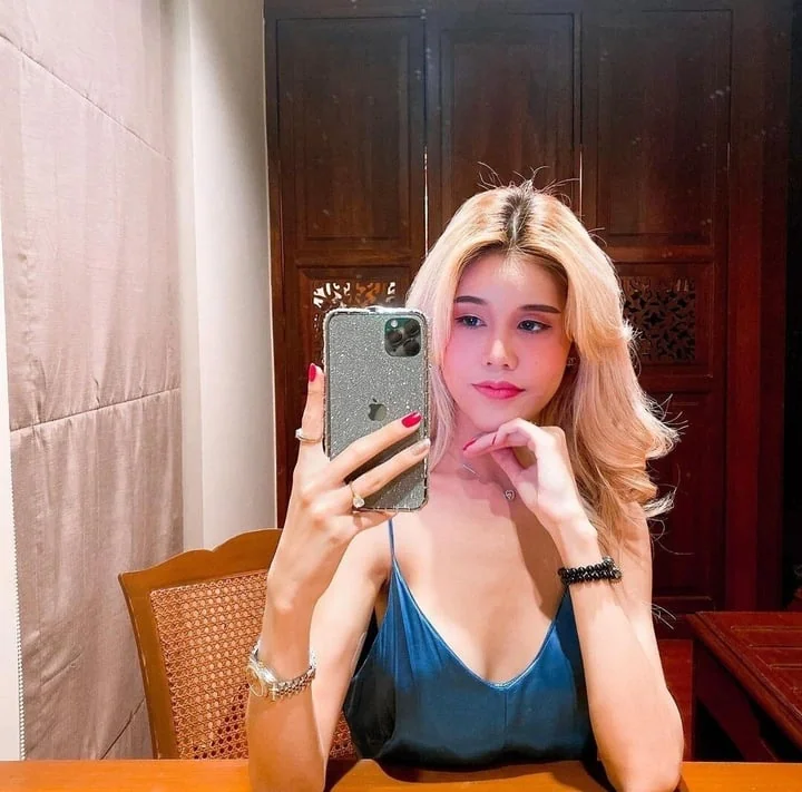 Alicewonder56 OnlyFans Profile Alicewonder56 OnlyFans Blonde Trans