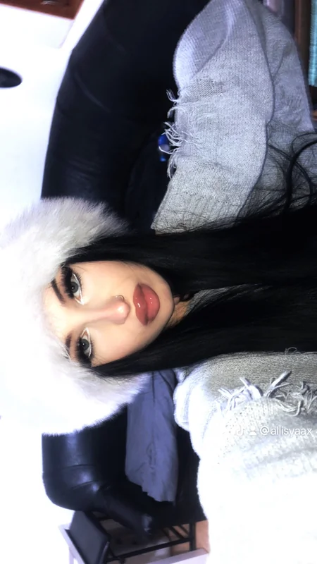 Alisiaa OnlyFans creator with a friendly personality
