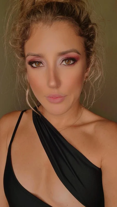 Your Dirty Girlfriend Alix AEST OnlyFans profile