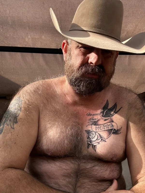 Allenbear1975 OnlyFans tattooed creator