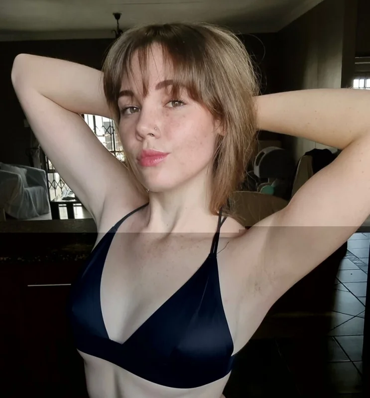 Allyson_Grey OnlyFans slender redhead