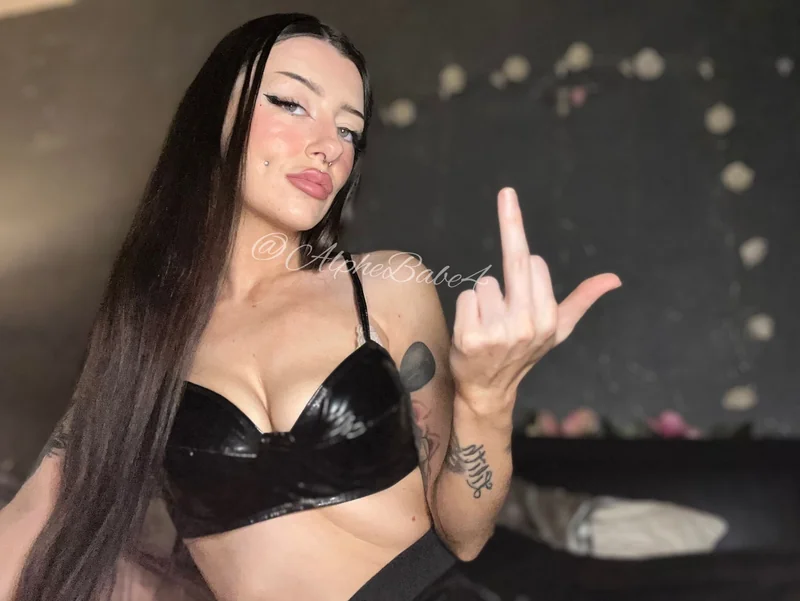Alphababe4 OnlyFans Creator Alphababe4 OnlyFans creator with fin/femdom content