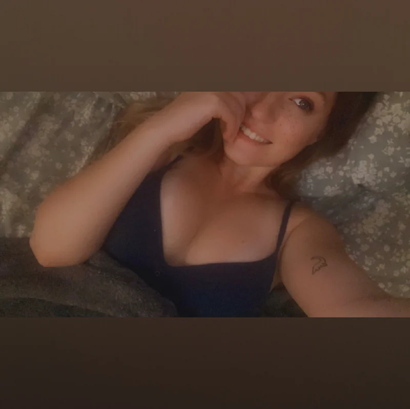 Aly Official OnlyFans Profile Aly OnlyFans blonde tattooed creator