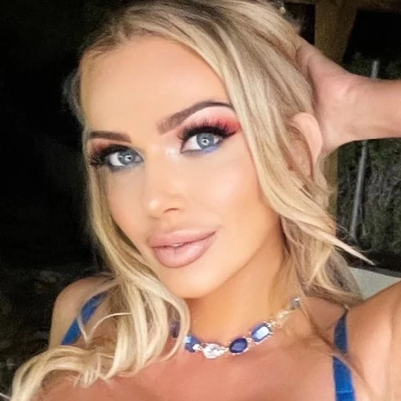 AdultAmber-Jayne (18) OnlyFans profile