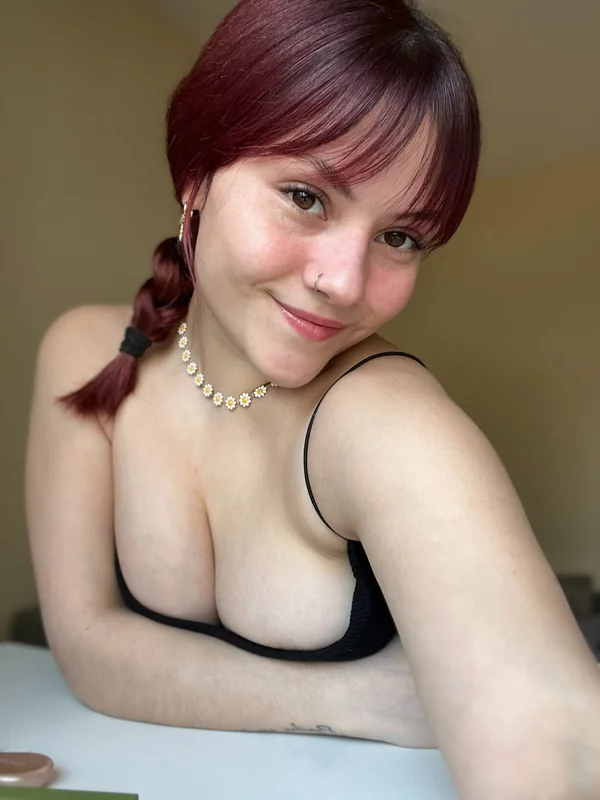 Amelia - OnlyFans Creator Profile Picture