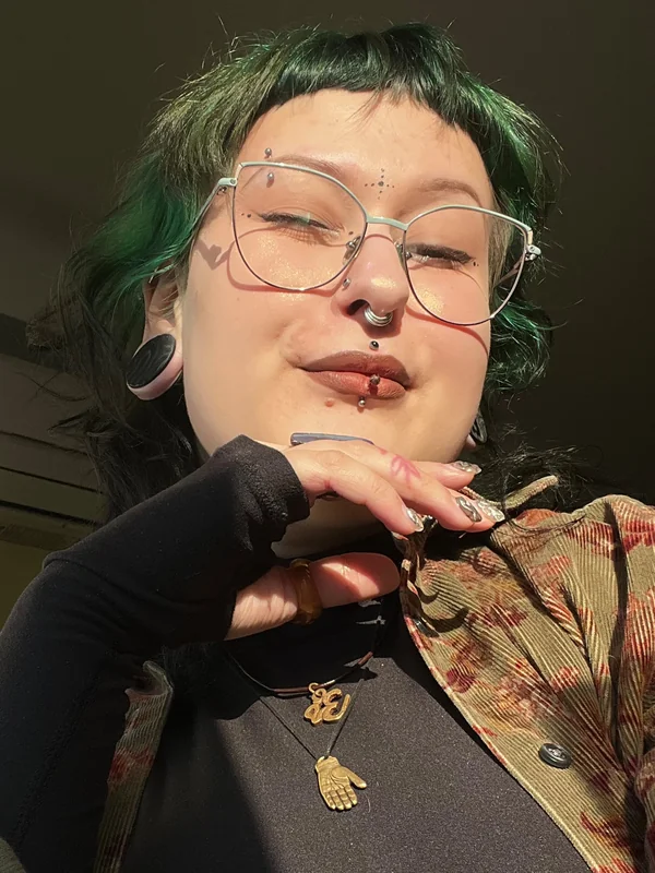 ameliamoon OnlyFans Profile ameliamoon on OnlyFans with a captivating presence