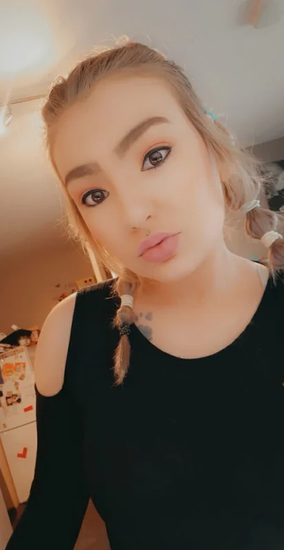 Amieebooboo OnlyFans creator with a lively personality