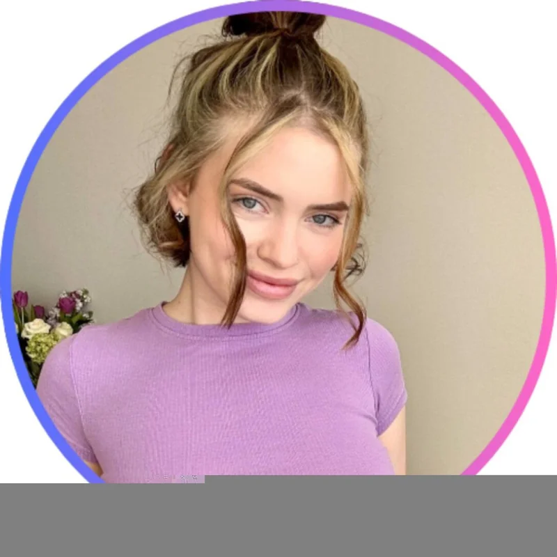 Julia - OnlyFans Creator Profile Picture