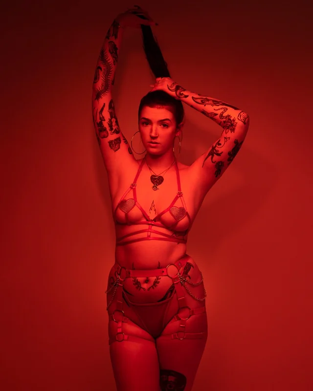Amyyyoxxo OnlyFans Creator with engaging content