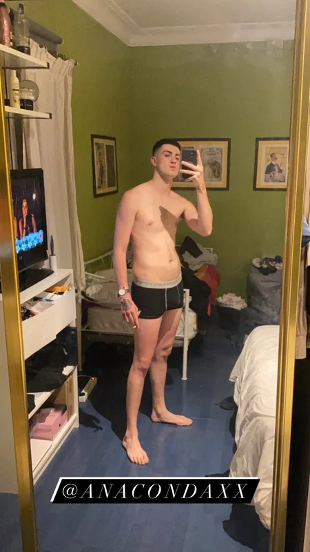 Anacondaxxfree OnlyFans Creator Anacondaxxfree OnlyFans creator with personalized content