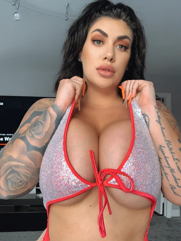 Ana Lorde #1 Boobs on Onlyfans - OnlyFans Creator Profile Picture