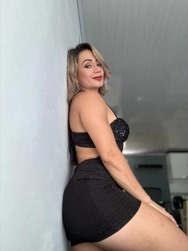 Andrea Saenz - OnlyFans Creator Profile Picture