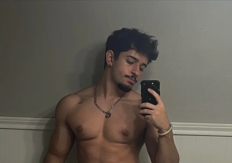 Andrew OnlyFans Creator Andrew on OnlyFans fitness and playful vibe