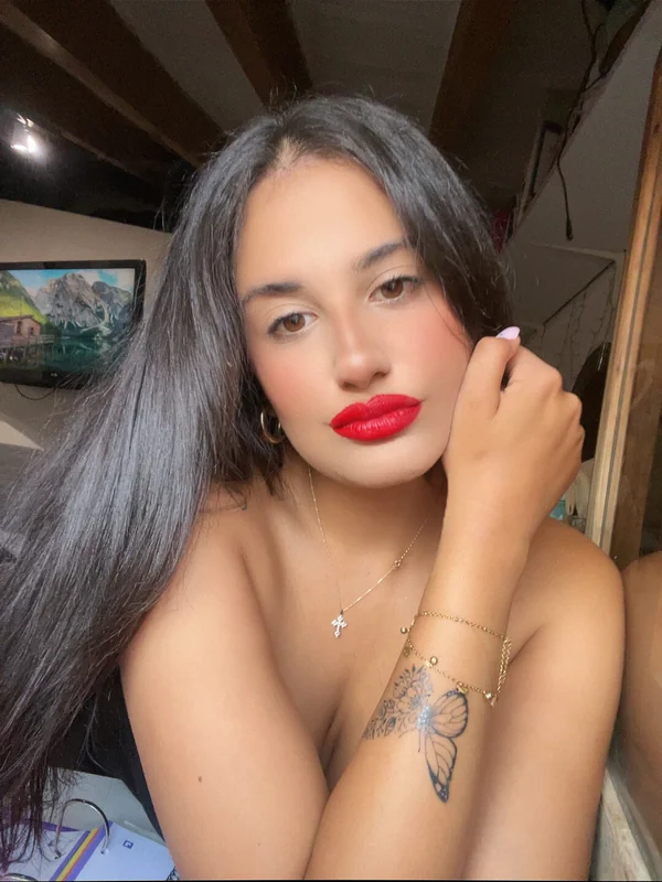 Annaheeer OnlyFans Profile Annaheeer OnlyFans creator with exclusive content