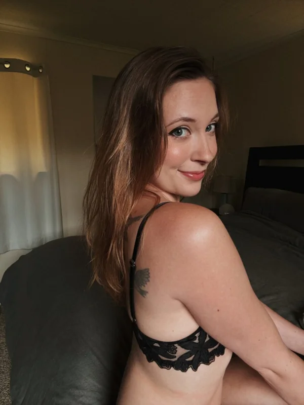 Anna Rivers OnlyFans creator with exclusive content
