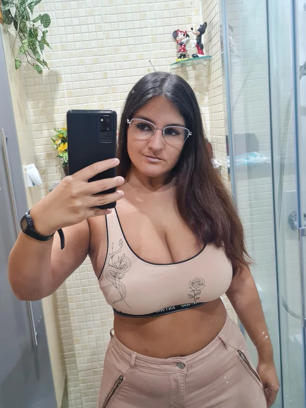 Anncygnus OnlyFans positive lifestyle creator