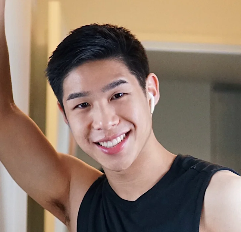 Anthvny OnlyFans creator with engaging solo content.