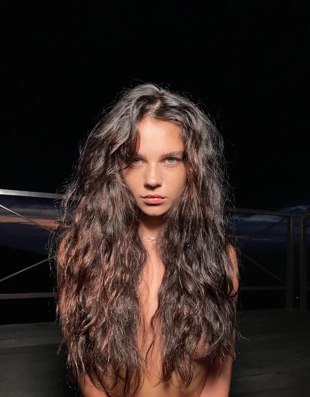 Ana Vavx OnlyFans Profile