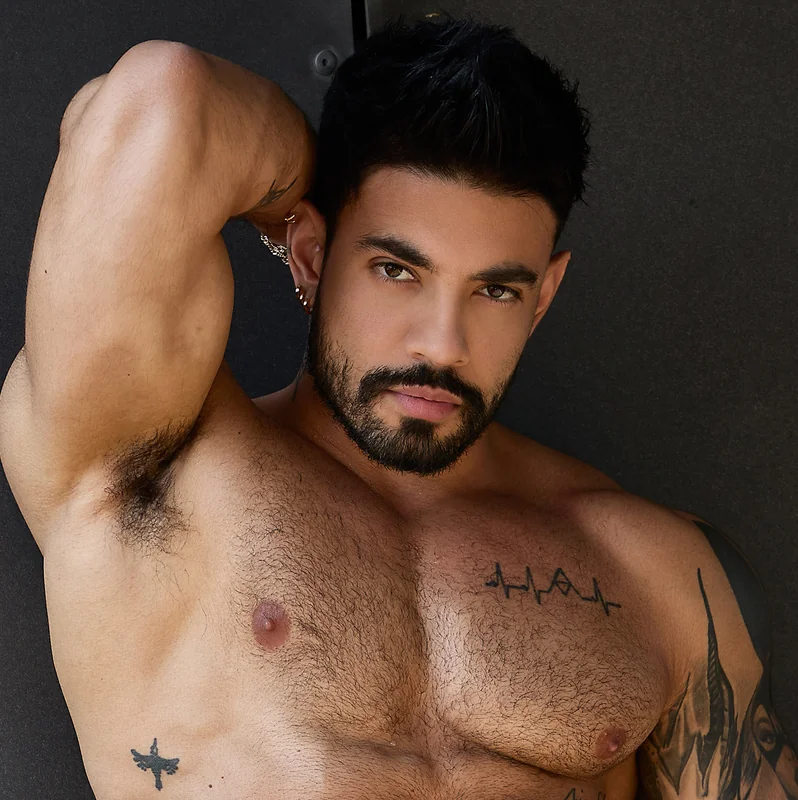 Alejo Ospina OnlyFans profile