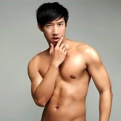 Aquarich OnlyFans scientist and model in Thailand