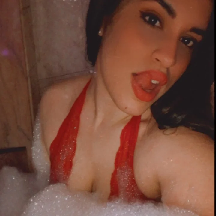 Aria on OnlyFans with engaging content