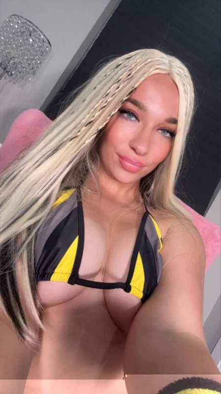 Ariana Hunt CREAM QUEEN OnlyFans Profile Ariana Hunt CREAM QUEEN OnlyFans Curvy Blonde