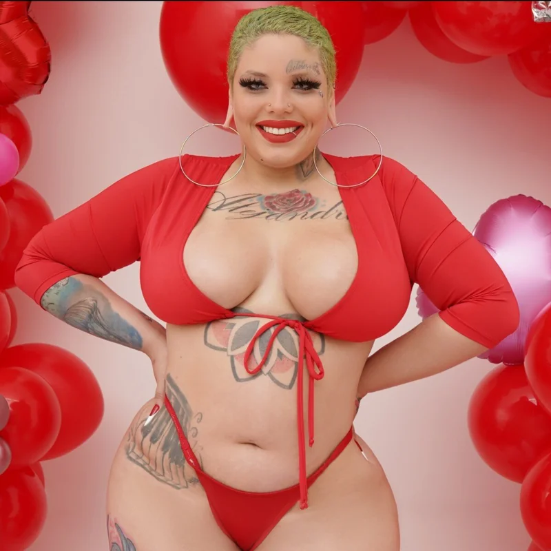 Aria Pink OnlyFans Profile Aria Pink OnlyFans creator with exclusive content