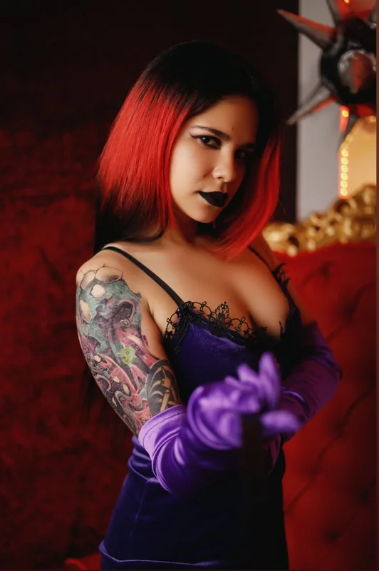 Ash Graven profile on OnlyFans with alluring content