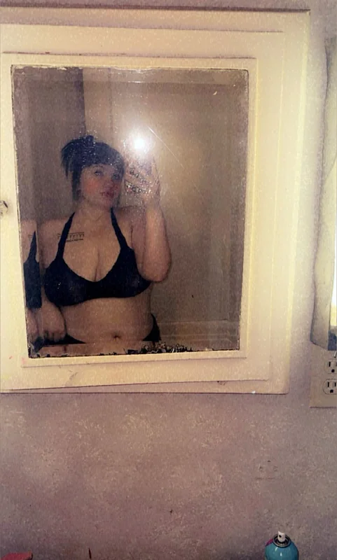 MaryJade OnlyFans profile with custom content