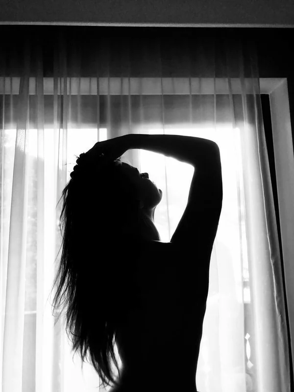 Aura OnlyFans Creator Aura OnlyFans creator with artistic photo content