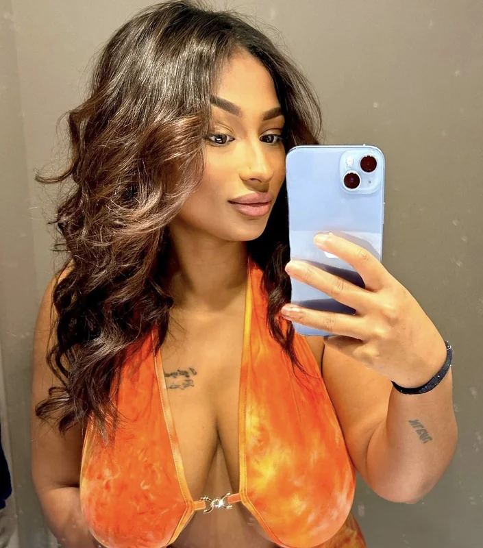 Ava Blaze - OnlyFans Creator Profile Picture