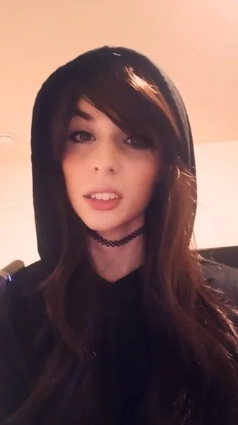 averyellisxo OnlyFans profile