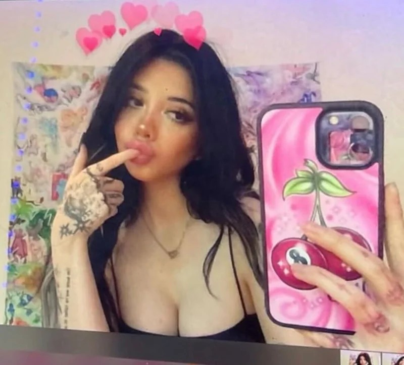 Awnuh OnlyFans profile