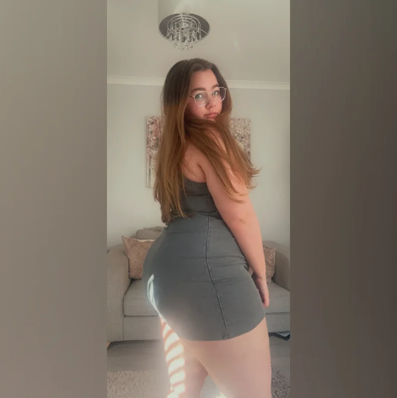 BabyBlue profile on OnlyFans with custom content