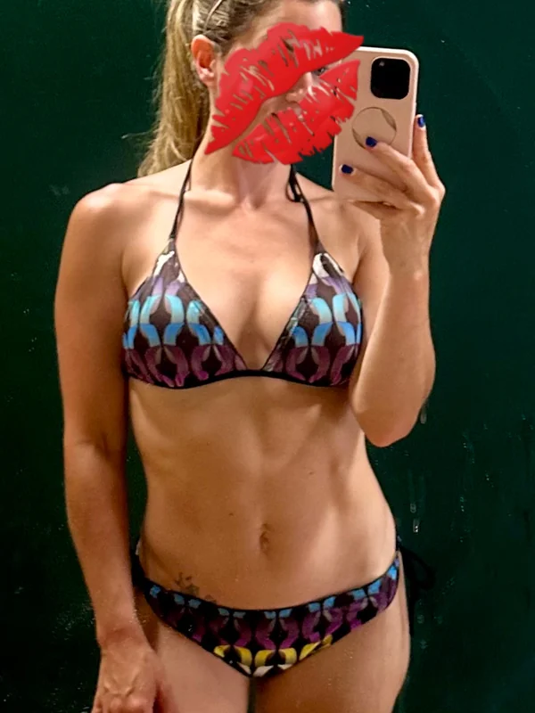 Demi OnlyFans Profile Demi OnlyFans fit milf