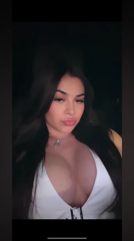 Baby Bella OnlyFans creator with engaging content