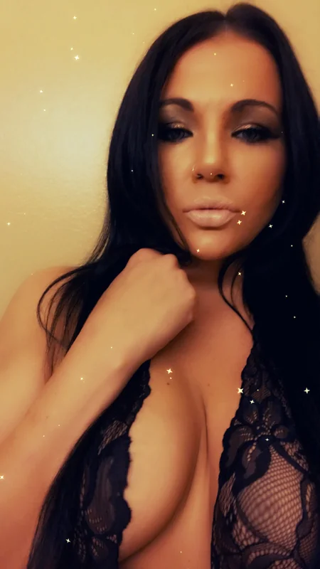 u29453696 OnlyFans creator with exclusive content
