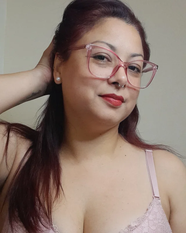 // &amp; // - OnlyFans Creator Profile Picture