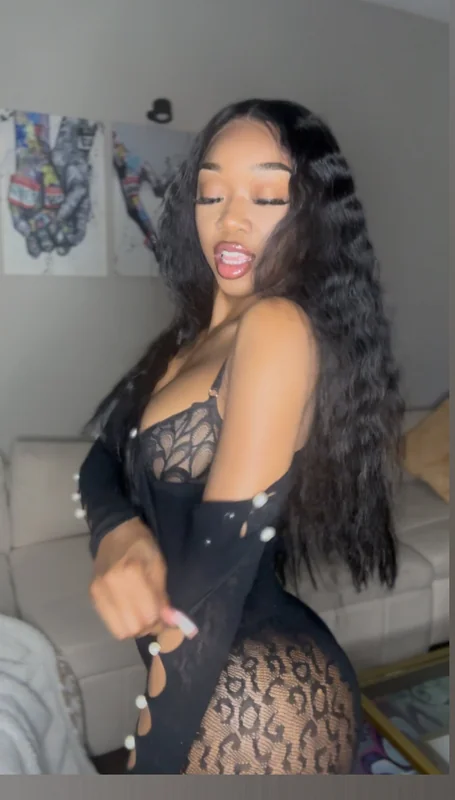 Baddgyaldutch OnlyFans Profile Baddgyaldutch OnlyFans captivating creator