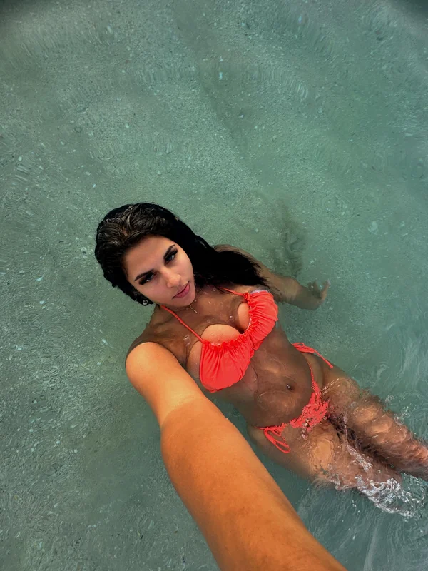 Selena OnlyFans profile